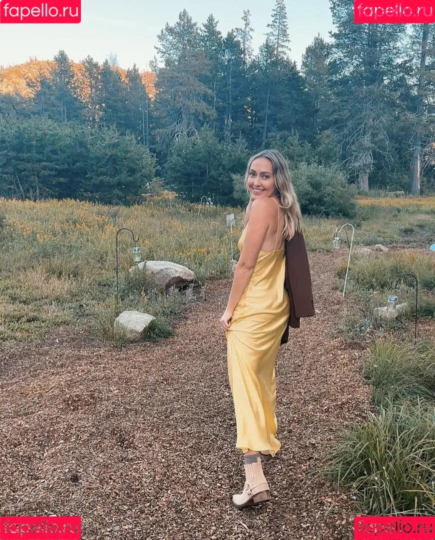 Brandi Cyrus Onlyfans Photo Gallery 
