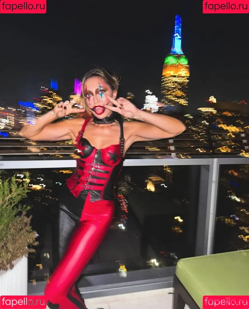 Brandi Cyrus Onlyfans Photo Gallery 