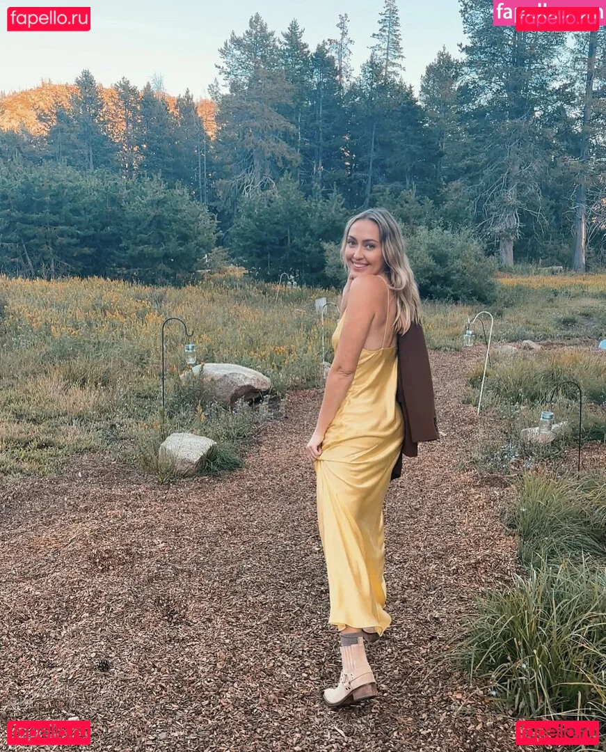 Brandi Cyrus Onlyfans Photo Gallery 