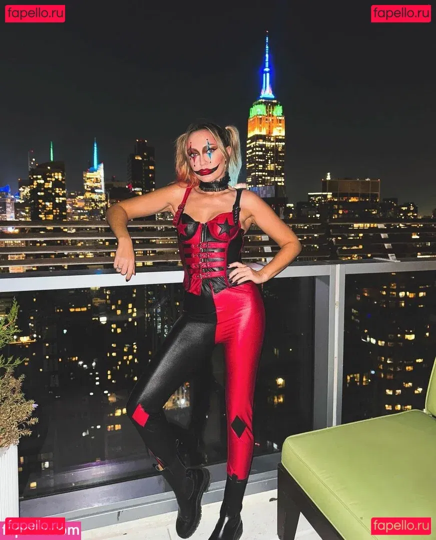 Brandi Cyrus Onlyfans Photo Gallery 