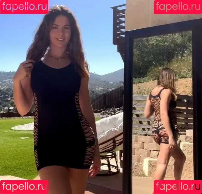 Victoria Xavier Onlyfans Photo Gallery 
