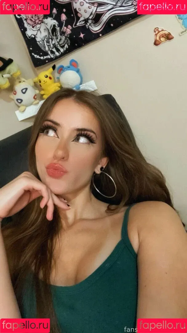 luweazl Onlyfans Photo Gallery 
