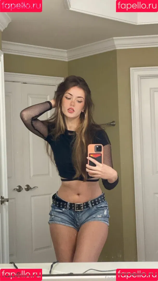 luweazl Onlyfans Photo Gallery 