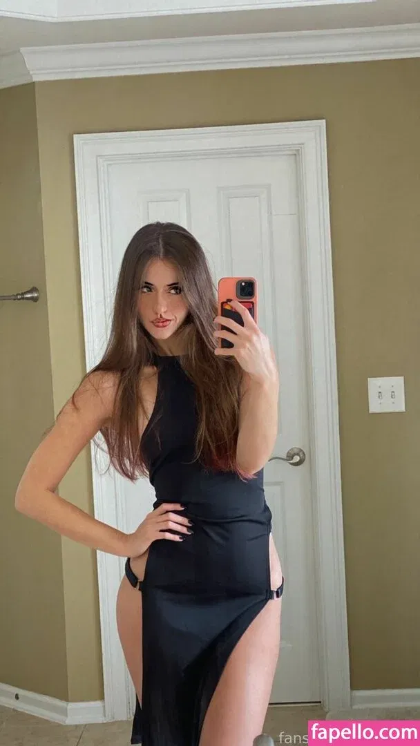 luweazl Onlyfans Photo Gallery 