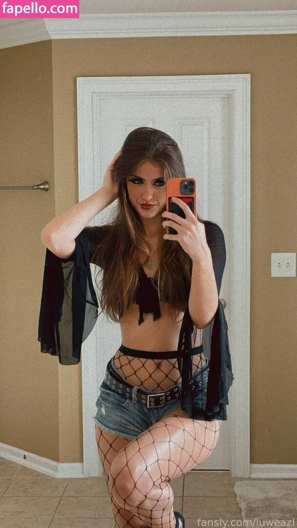 luweazl Onlyfans Photo Gallery 