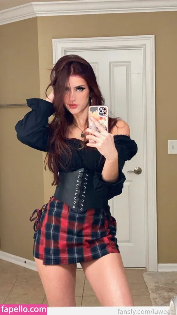 luweazl Onlyfans Photo Gallery 