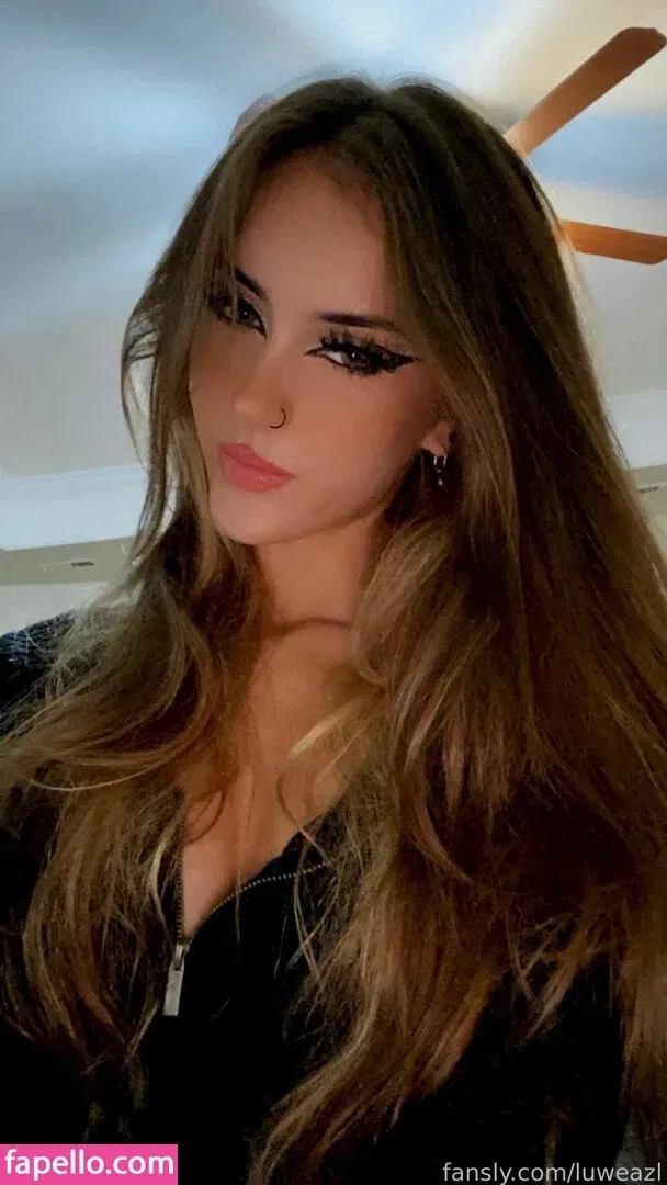 luweazl Onlyfans Photo Gallery 