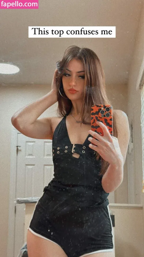 luweazl Onlyfans Photo Gallery 