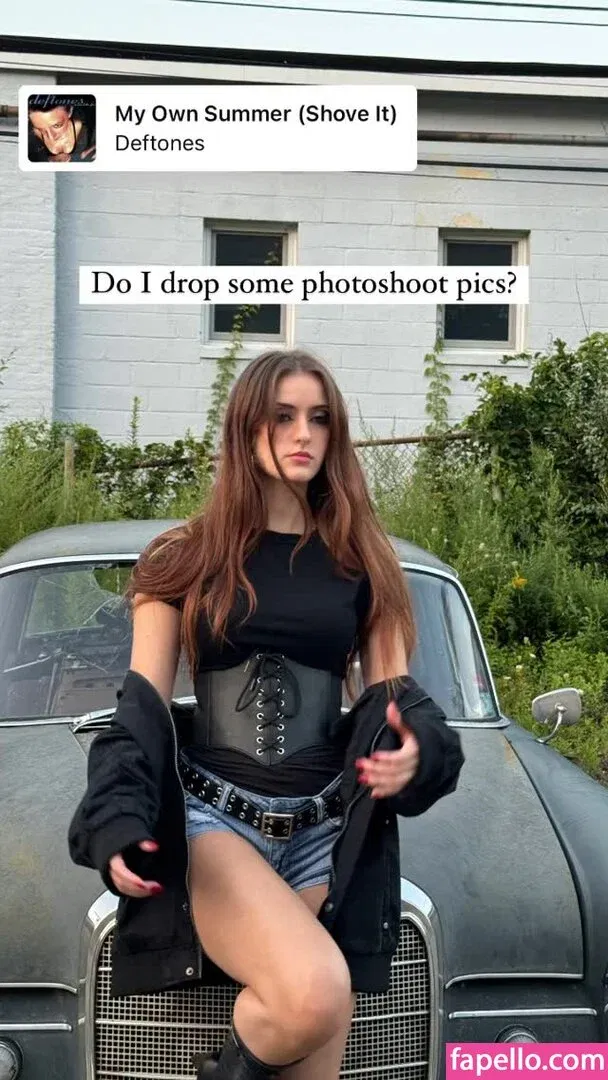 luweazl Onlyfans Photo Gallery 