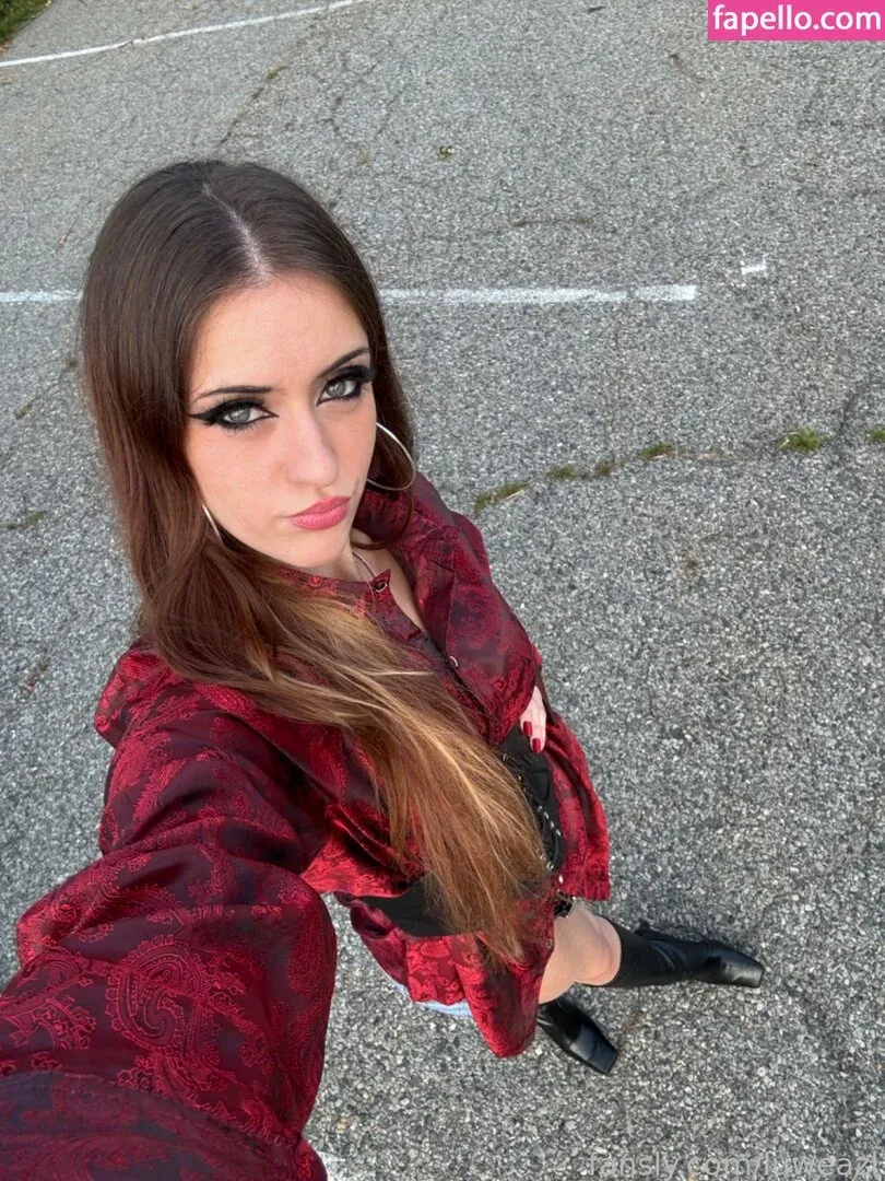 luweazl Onlyfans Photo Gallery 