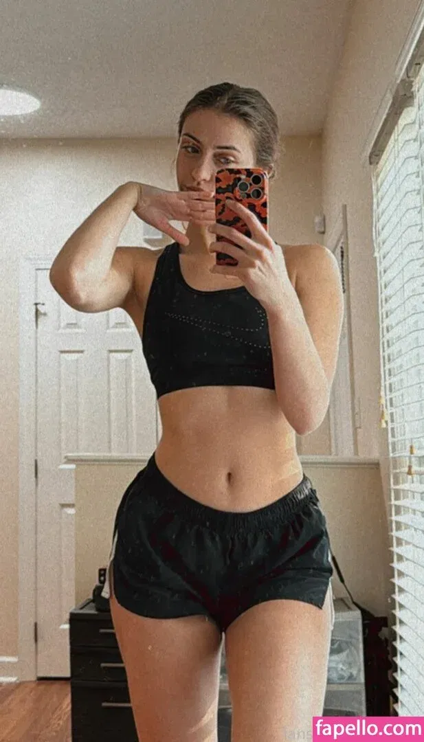 luweazl Onlyfans Photo Gallery 