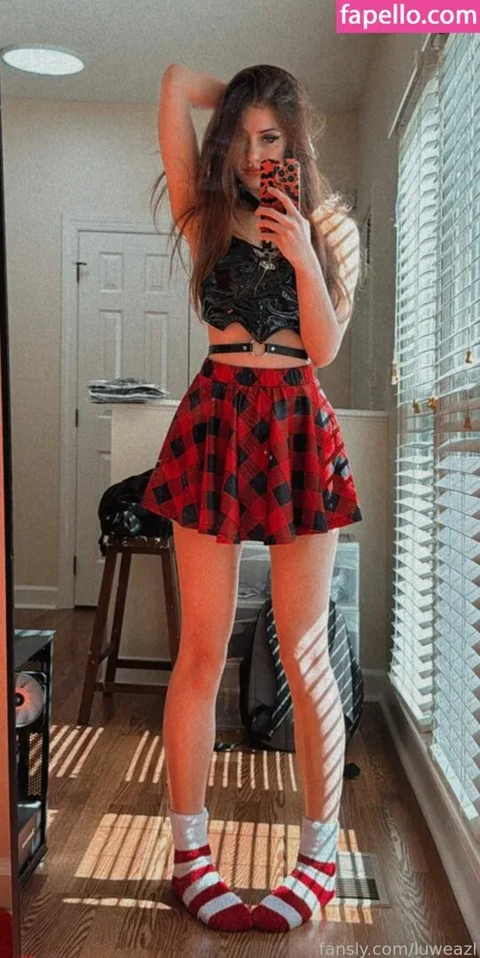 luweazl Onlyfans Photo Gallery 