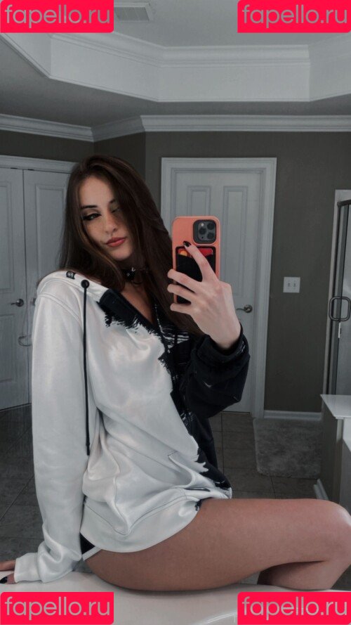 luweazl Onlyfans Photo Gallery 