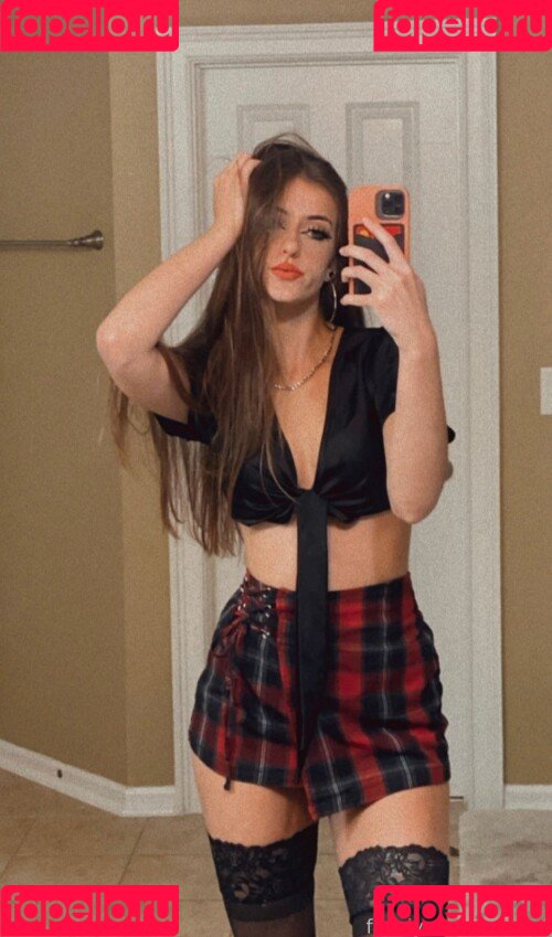 luweazl Onlyfans Photo Gallery 