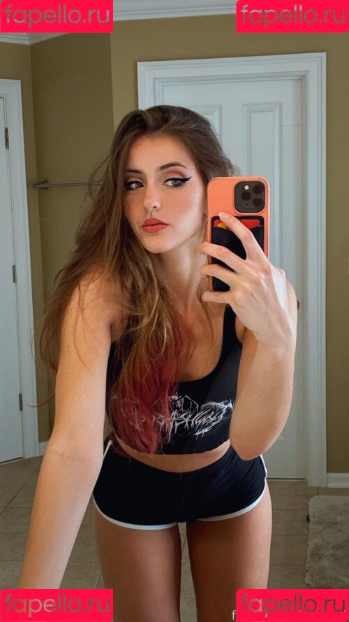 luweazl Onlyfans Photo Gallery 