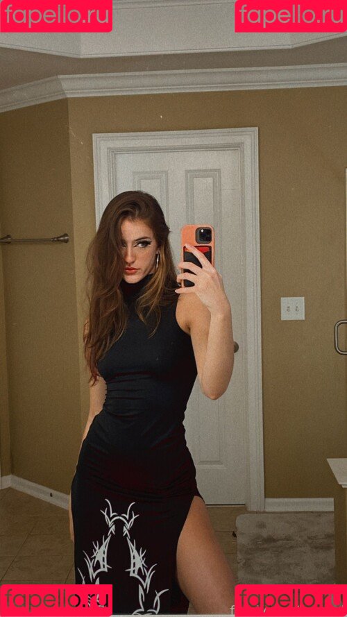 luweazl Onlyfans Photo Gallery 