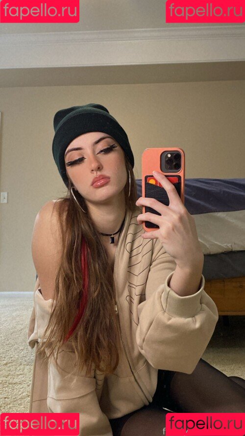 luweazl Onlyfans Photo Gallery 