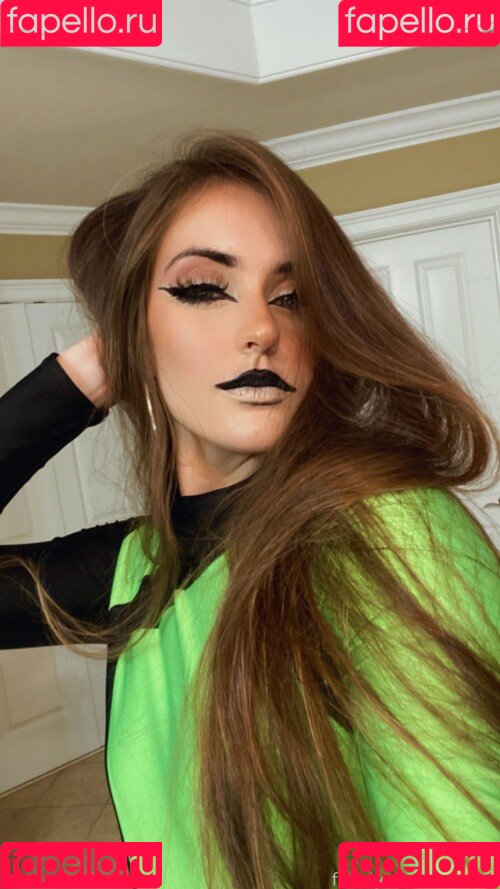 luweazl Onlyfans Photo Gallery 