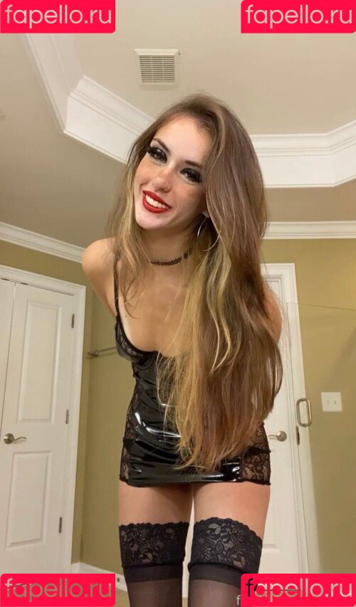 luweazl Onlyfans Photo Gallery 