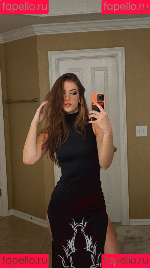 luweazl Onlyfans Photo Gallery 