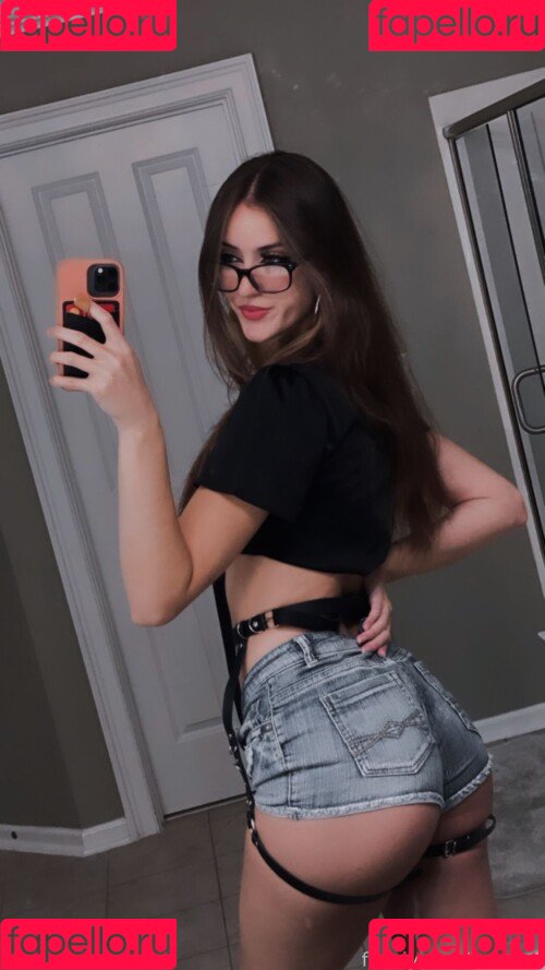 luweazl Onlyfans Photo Gallery 