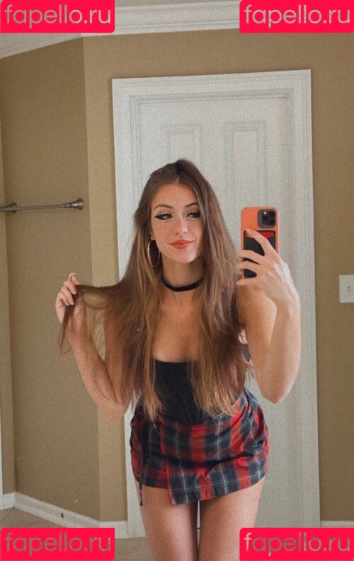 luweazl Onlyfans Photo Gallery 