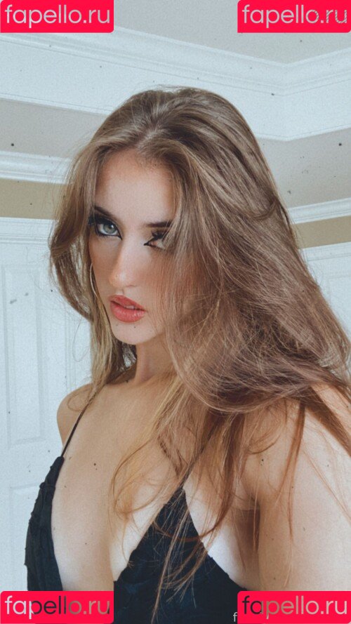 luweazl Onlyfans Photo Gallery 