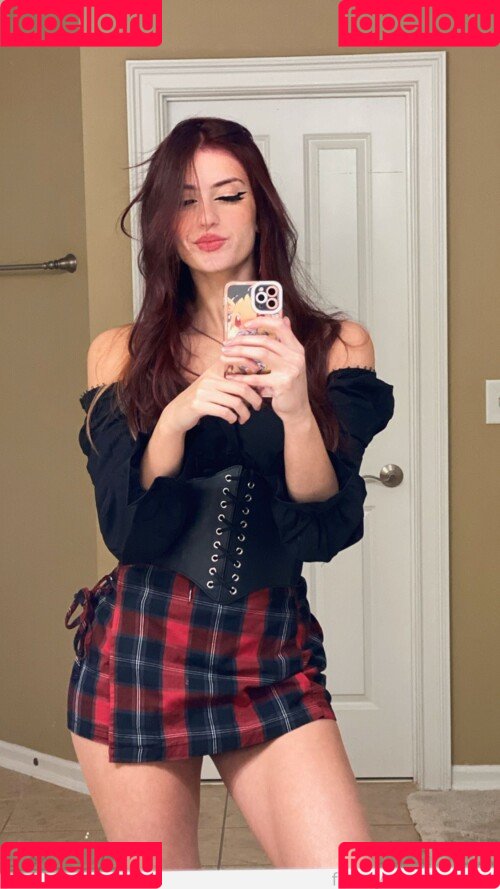 luweazl Onlyfans Photo Gallery 