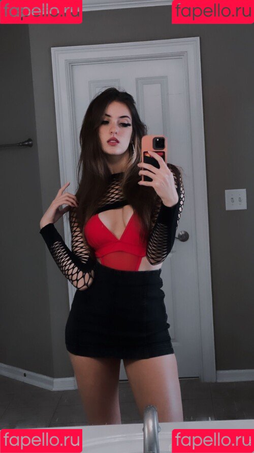 luweazl Onlyfans Photo Gallery 