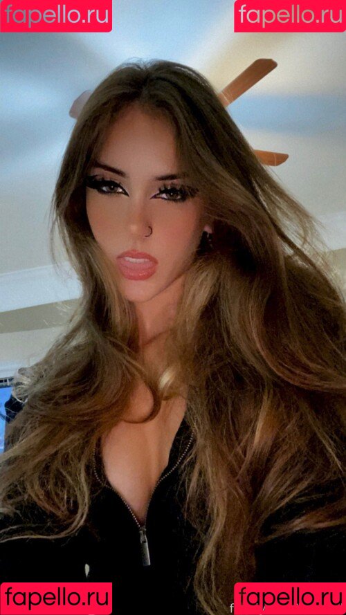 luweazl Onlyfans Photo Gallery 