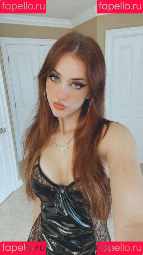 luweazl Onlyfans Photo Gallery 