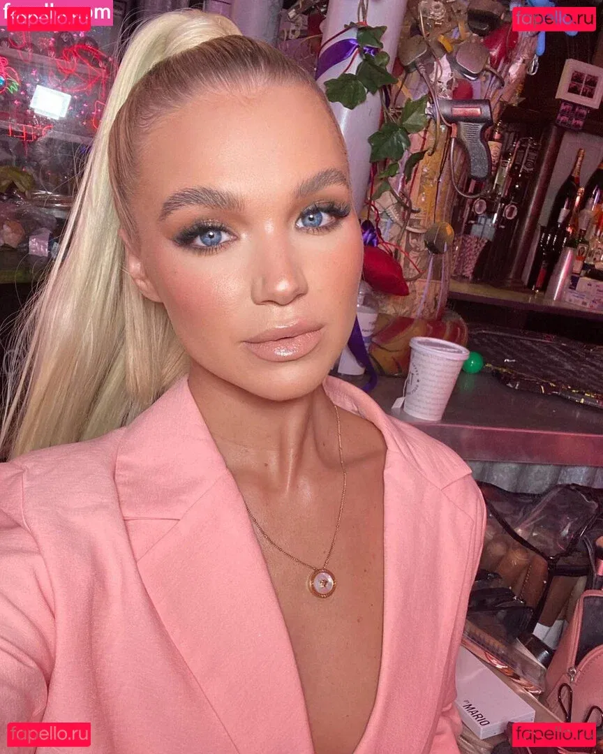 Abbie Quinnen Onlyfans Photo Gallery 