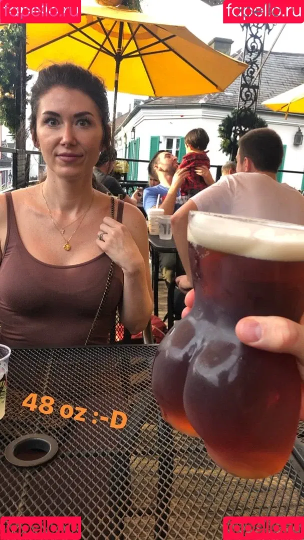 Jewel Staite Onlyfans Photo Gallery 