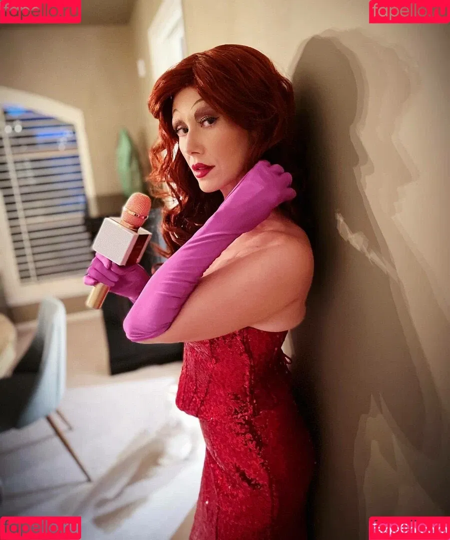 Jewel Staite Onlyfans Photo Gallery 