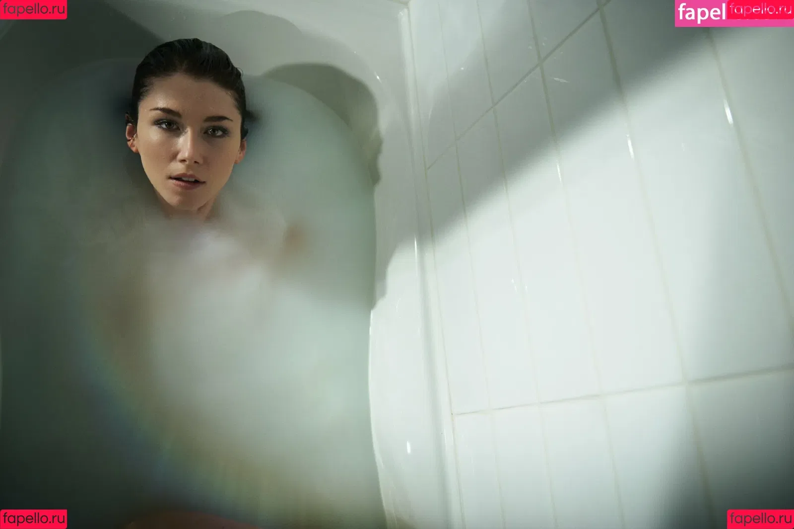 Jewel Staite Onlyfans Photo Gallery 