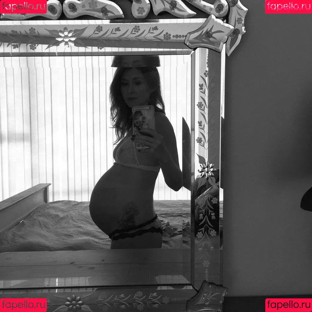 Jewel Staite Onlyfans Photo Gallery 
