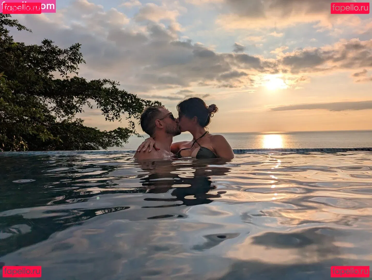 Jewel Staite Onlyfans Photo Gallery 