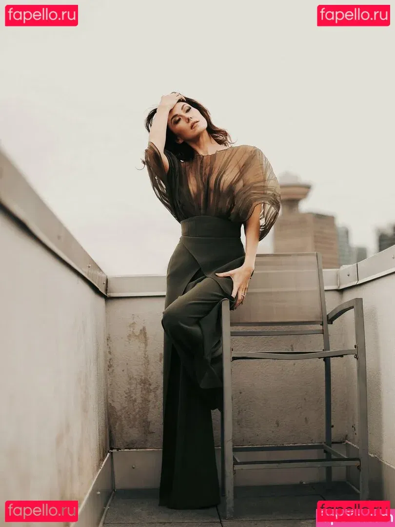 Jewel Staite Onlyfans Photo Gallery 