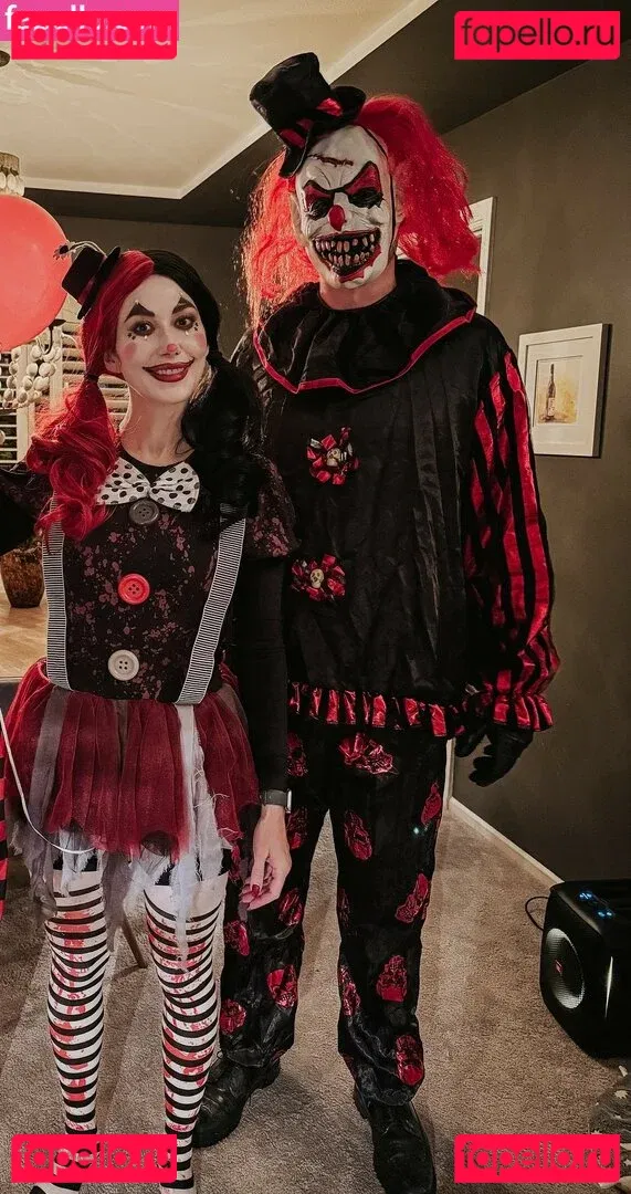 Jewel Staite Onlyfans Photo Gallery 