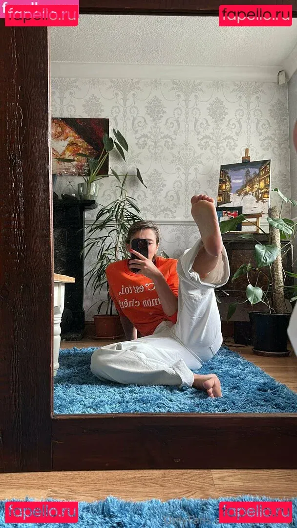 miskysour Onlyfans Photo Gallery 