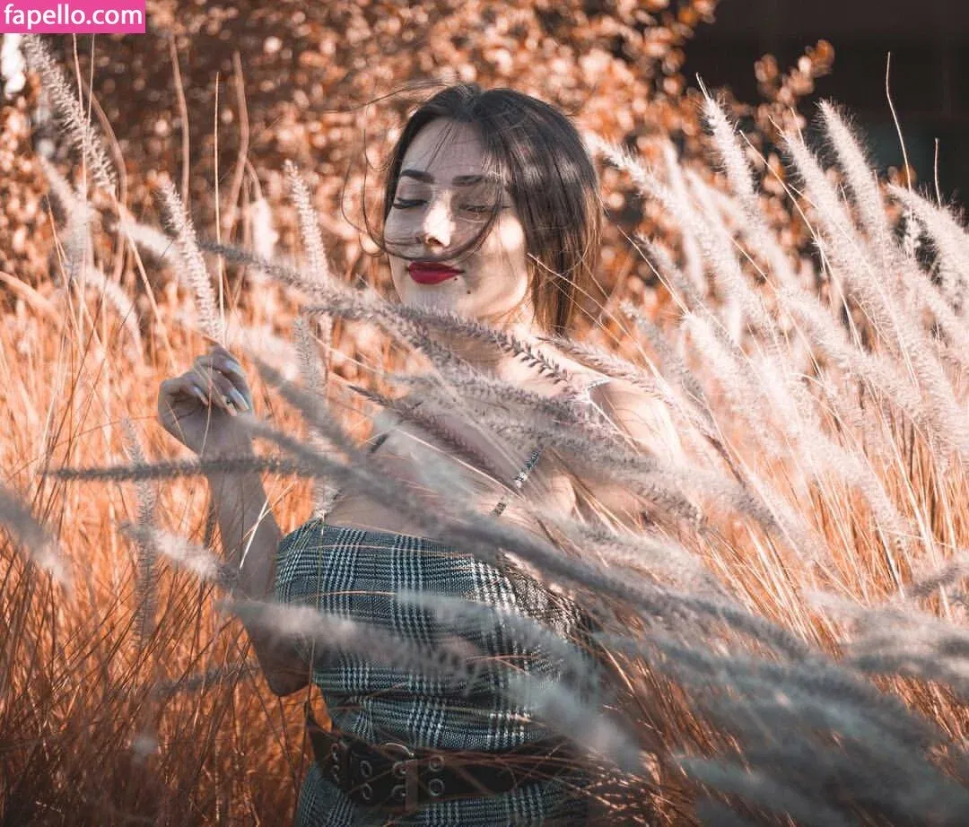 Vai Monroe Onlyfans Photo Gallery 