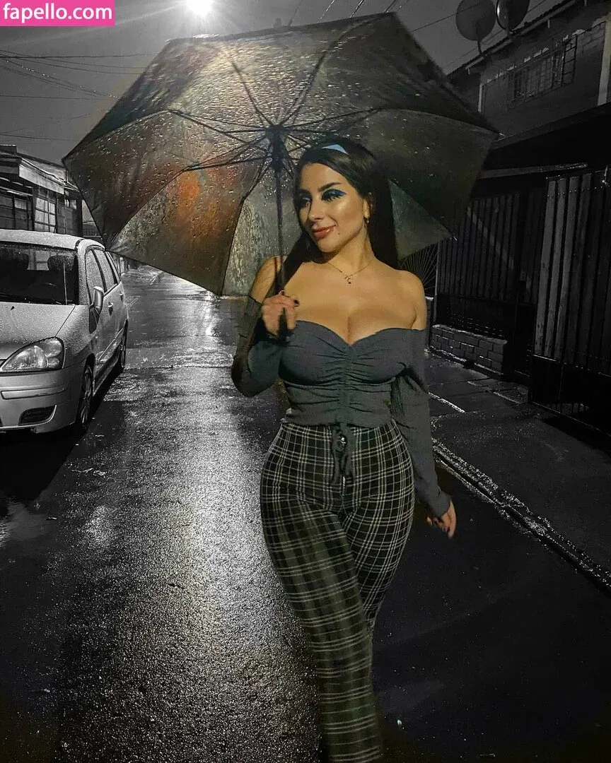 Vai Monroe Onlyfans Photo Gallery 