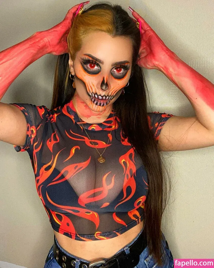 Vai Monroe Onlyfans Photo Gallery 