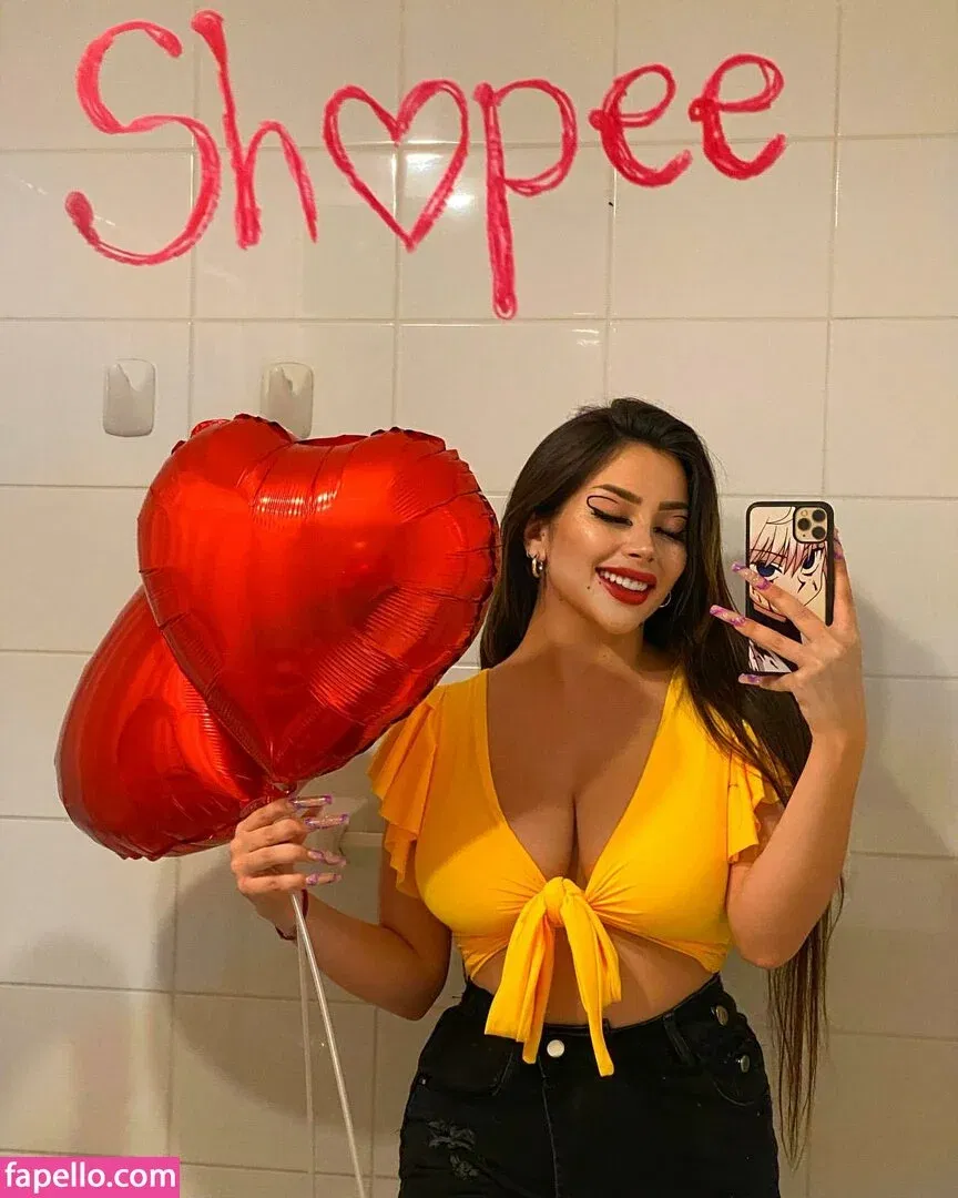 Vai Monroe Onlyfans Photo Gallery 