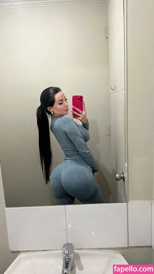 Vai Monroe Onlyfans Photo Gallery 