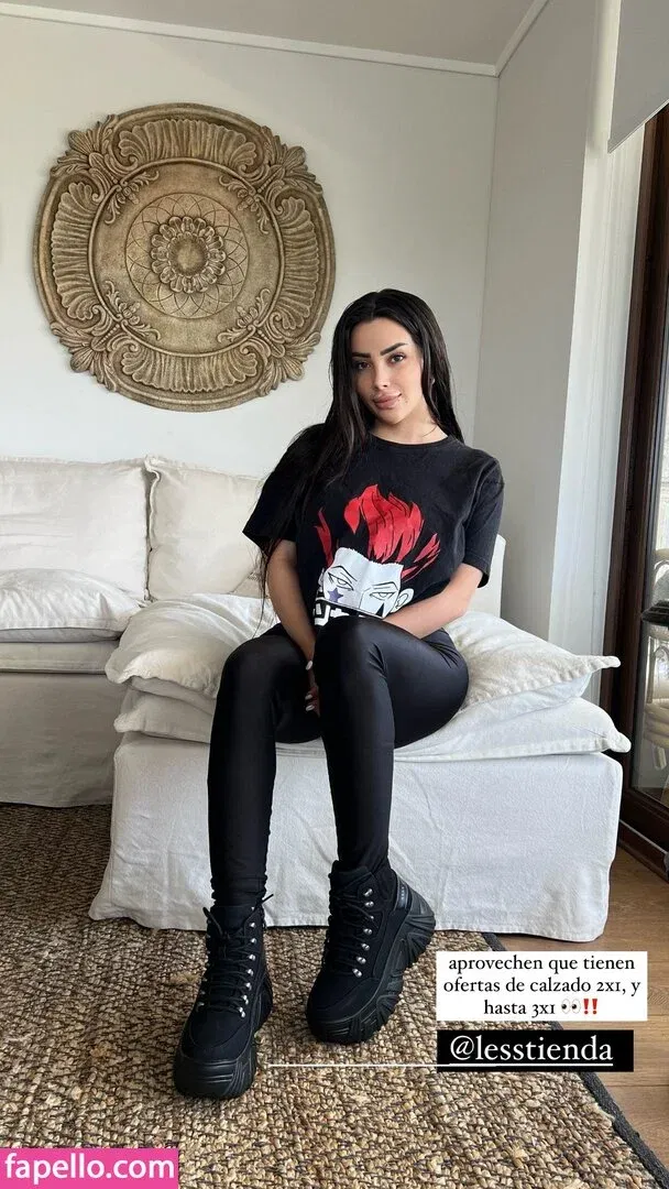 Vai Monroe Onlyfans Photo Gallery 