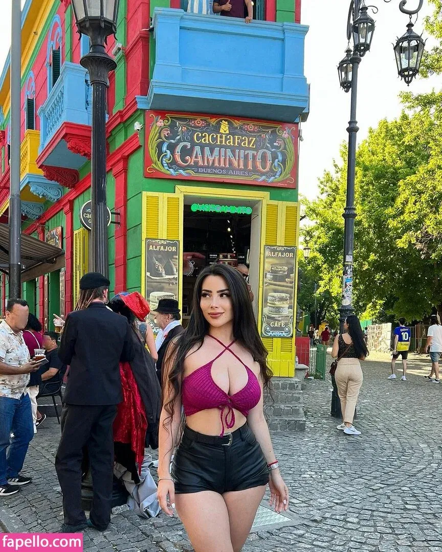 Vai Monroe Onlyfans Photo Gallery 