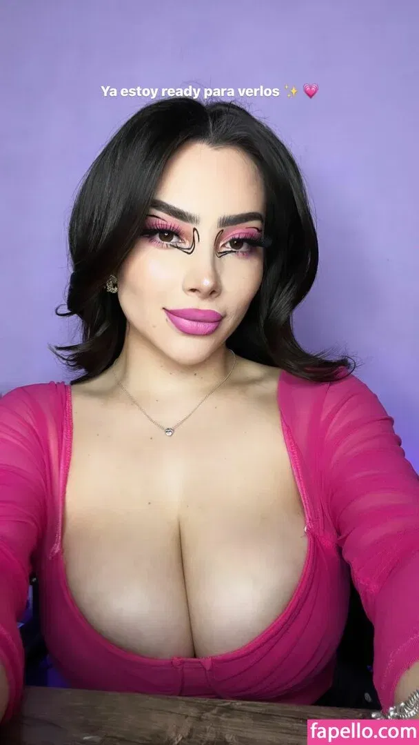 Vai Monroe Onlyfans Photo Gallery 