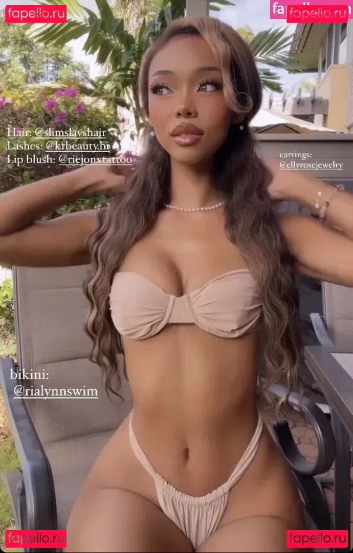 Stephanie Hikaru Onlyfans Photo Gallery 