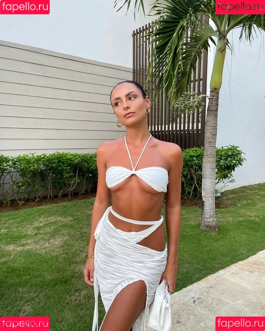 Leah Taylor Onlyfans Photo Gallery 